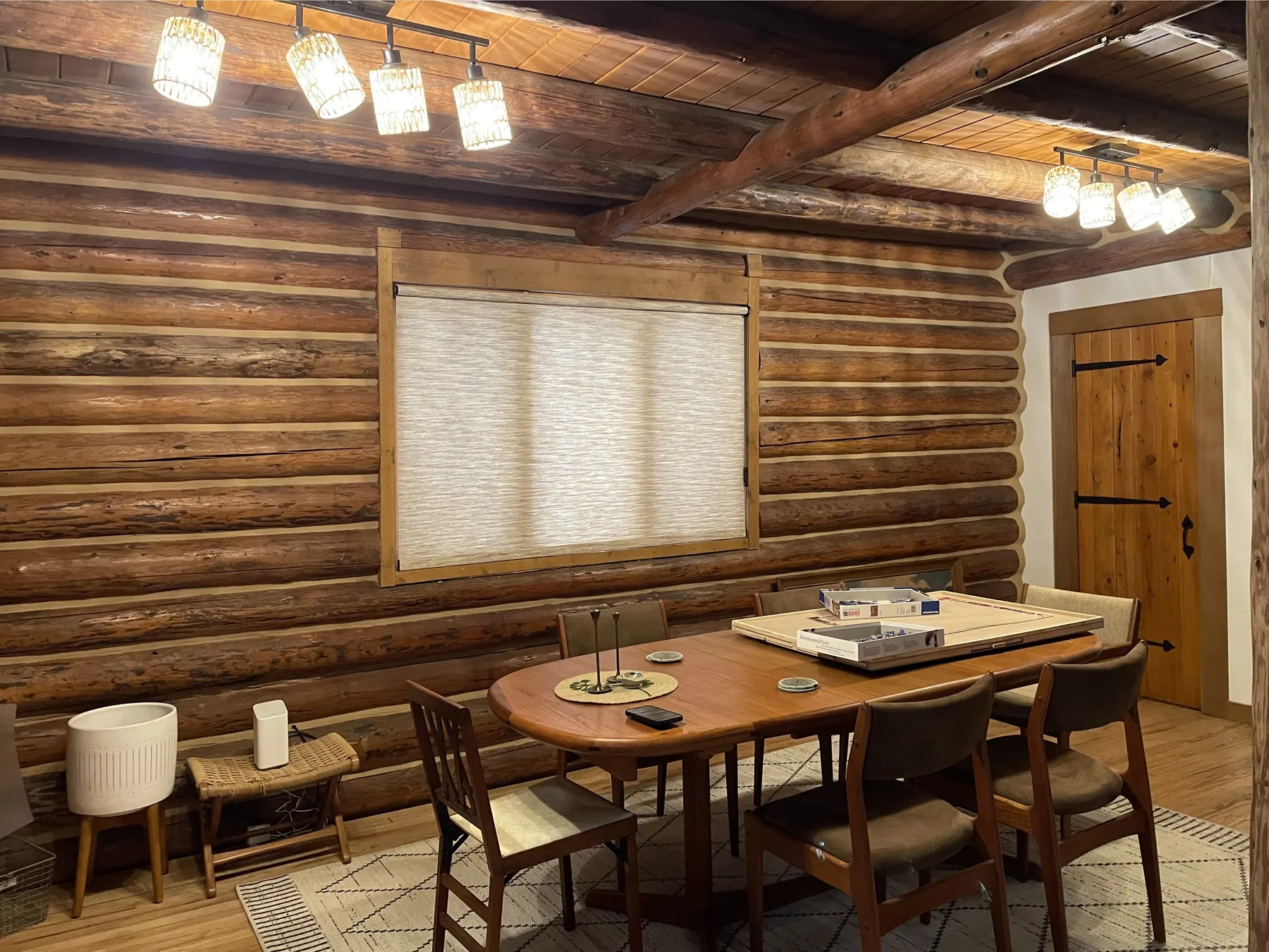 Roller Shades for a Dining Room in a Bainbridge Island Vacation Cabin
