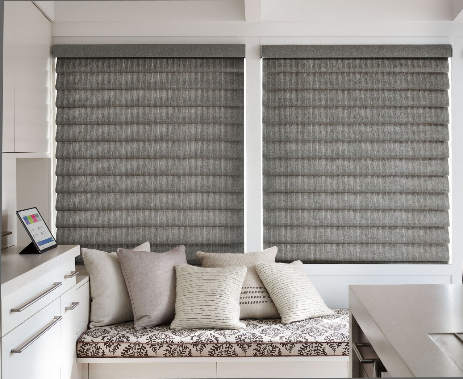 Transform your windows choosing blinds and shades