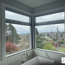 Perfect-Dual-Honeycomb-with-Automation-for-a-Master-Bath-on-29th-Ave-W-in-Magnolia-Seattle-WA 2